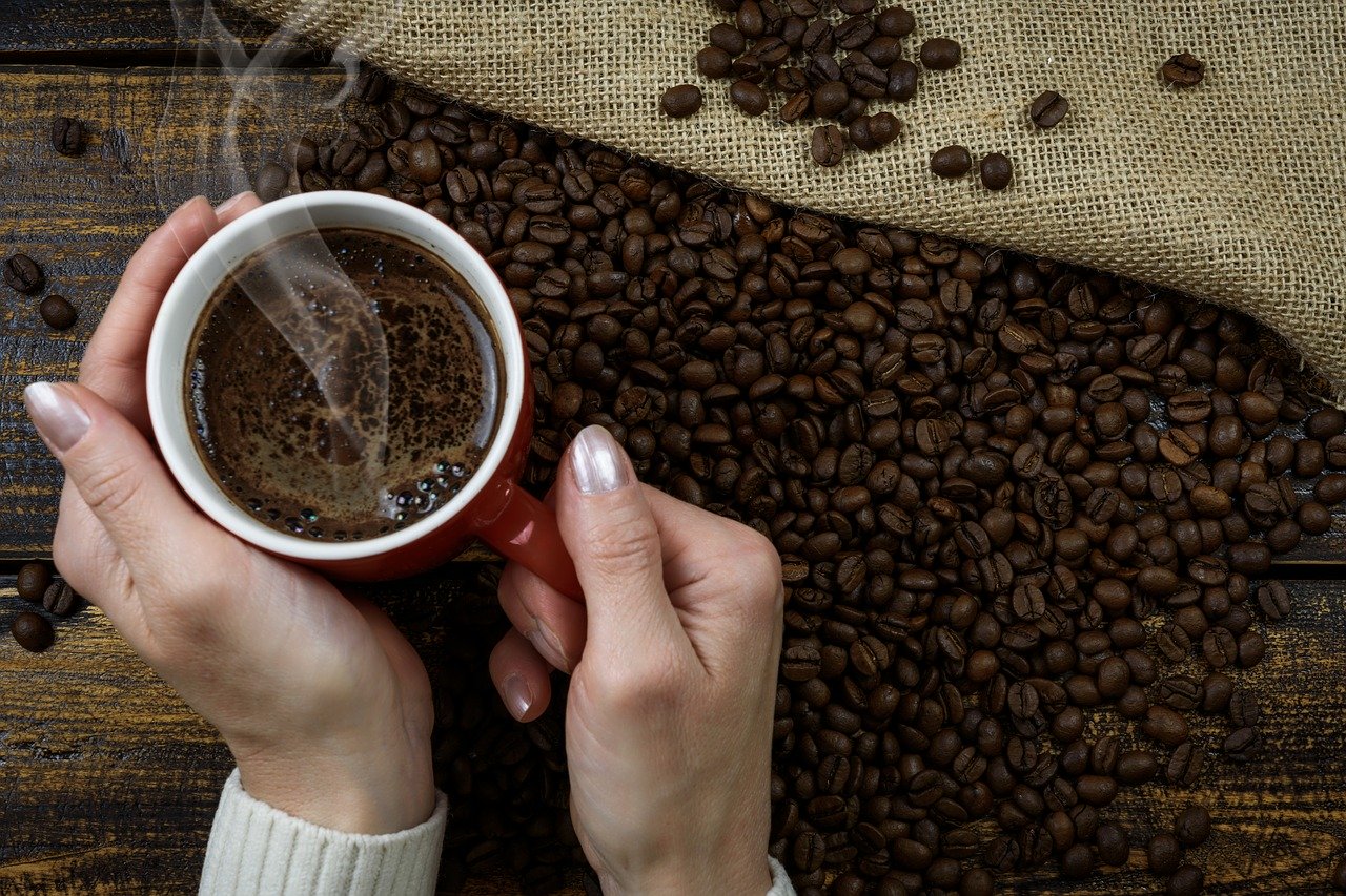 コーヒー豆の保存におすすめの容器や注意点について